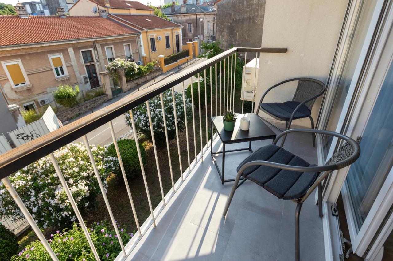 Apartman Izis Centar Pule Pula Exterior photo